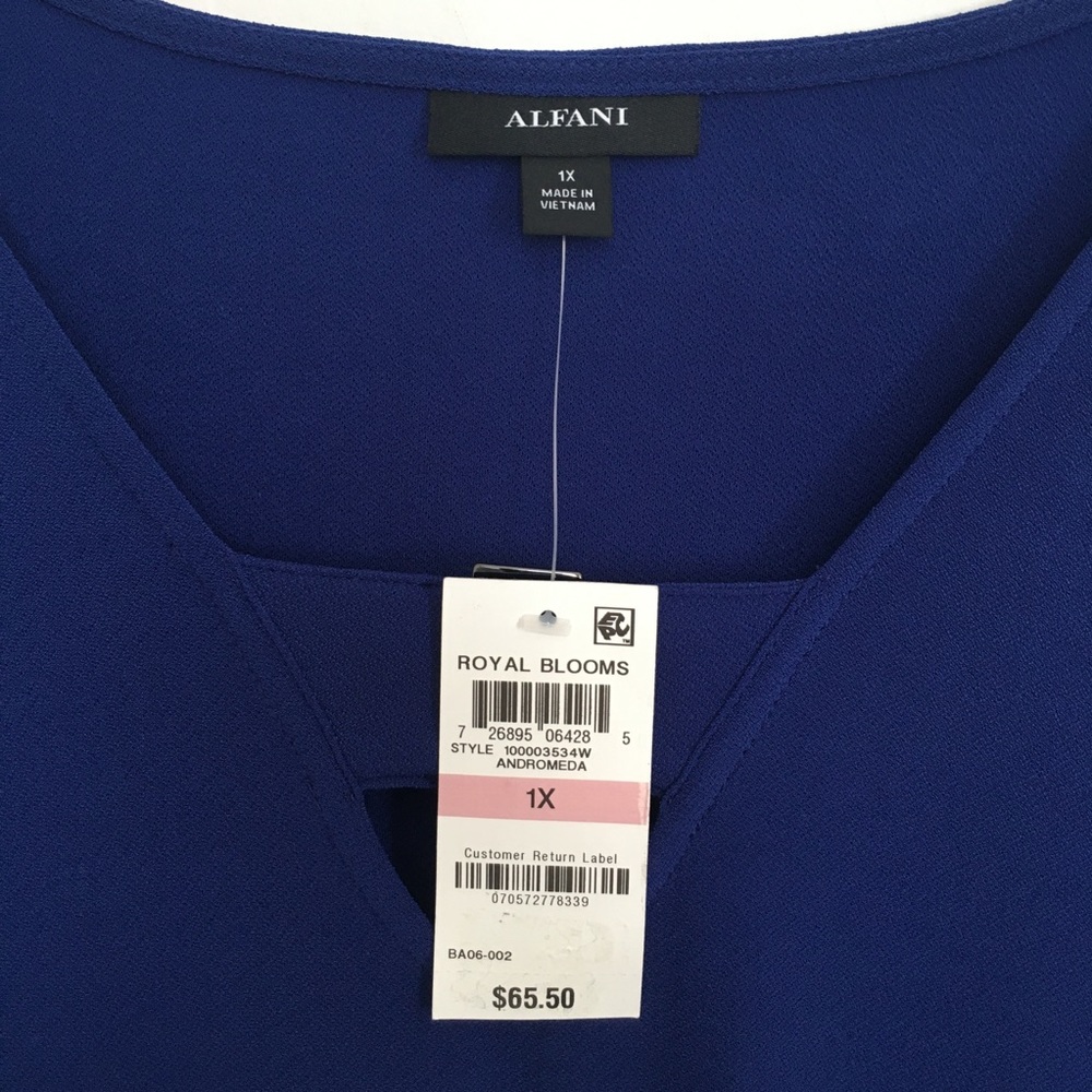 Alfani Plus Size Keyhole Tunic in Andromeda Blue - Picture 5 of 5